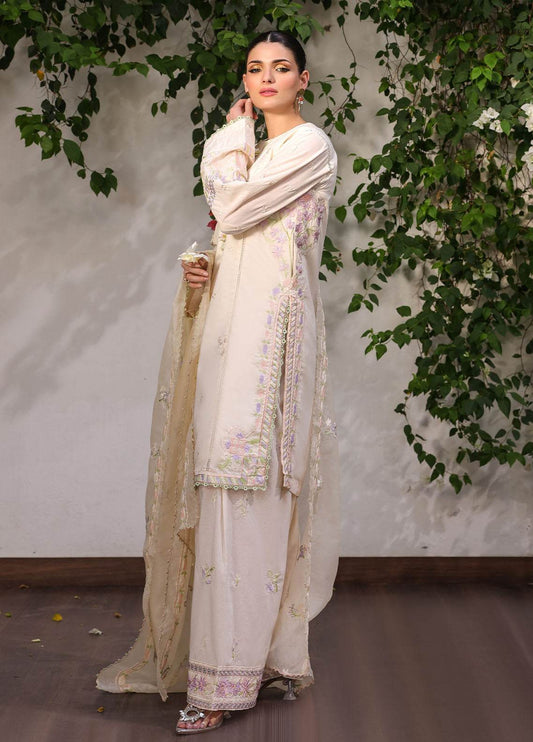 Sera by Sahne Embroidered Lawn 3pcs - Jotey