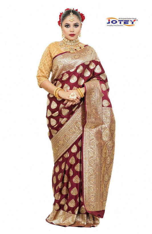 Floral Woven Pure Banarasi Silk Saree in Maroon - Jotey