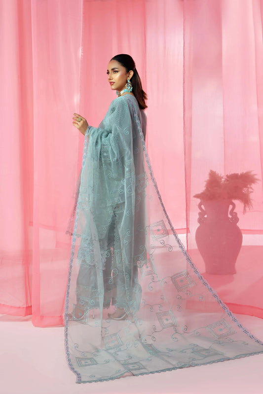 Noori By Guzel Embroidered Organza Stitched 3pcs