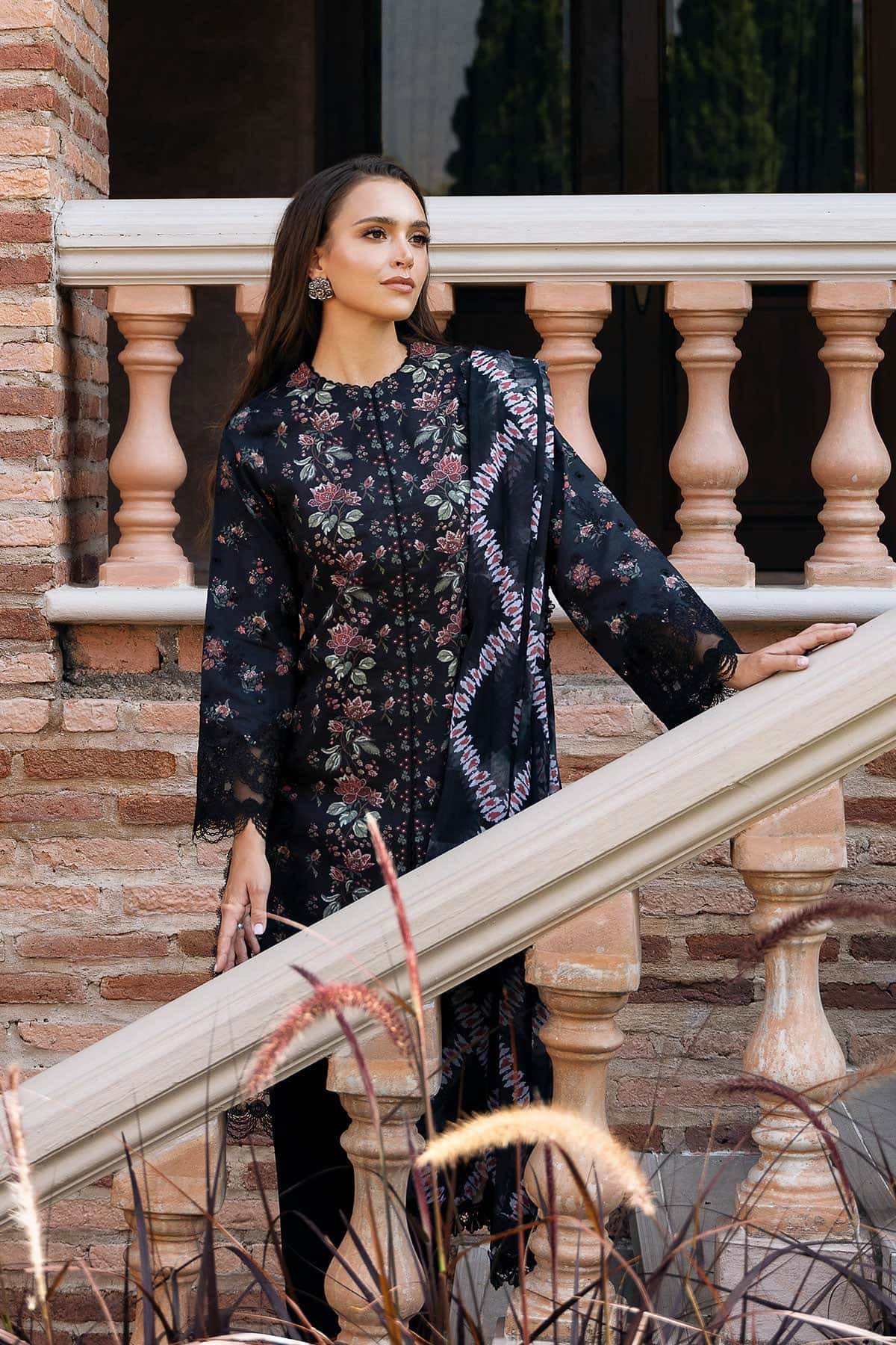 AFROZEH Damask The Holiday Edit'25 Embroidered Lawn 3pcs - Jotey