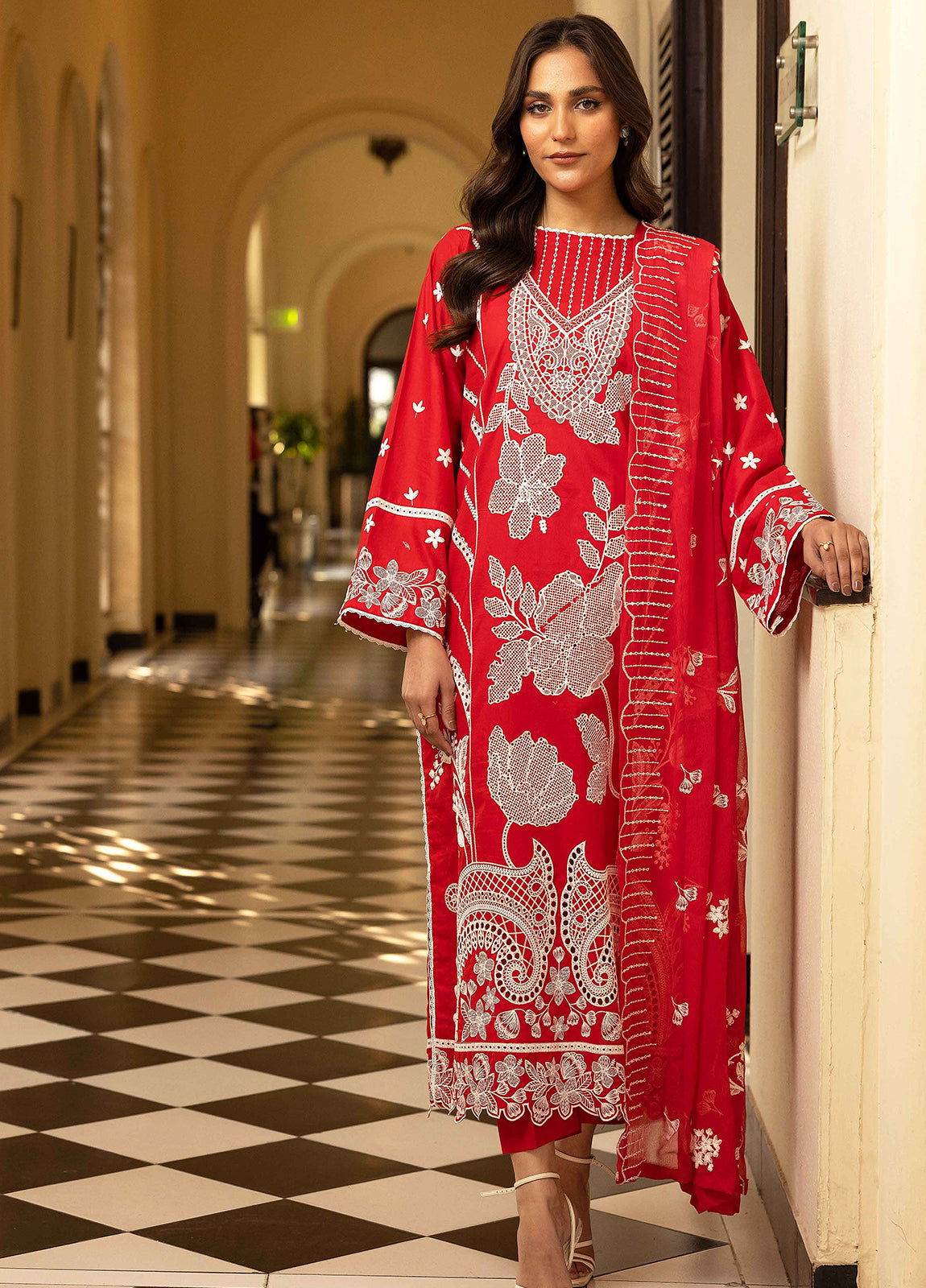 Khoobsurat Lawnkari Embroidered Lawn Unstitched 3pcs