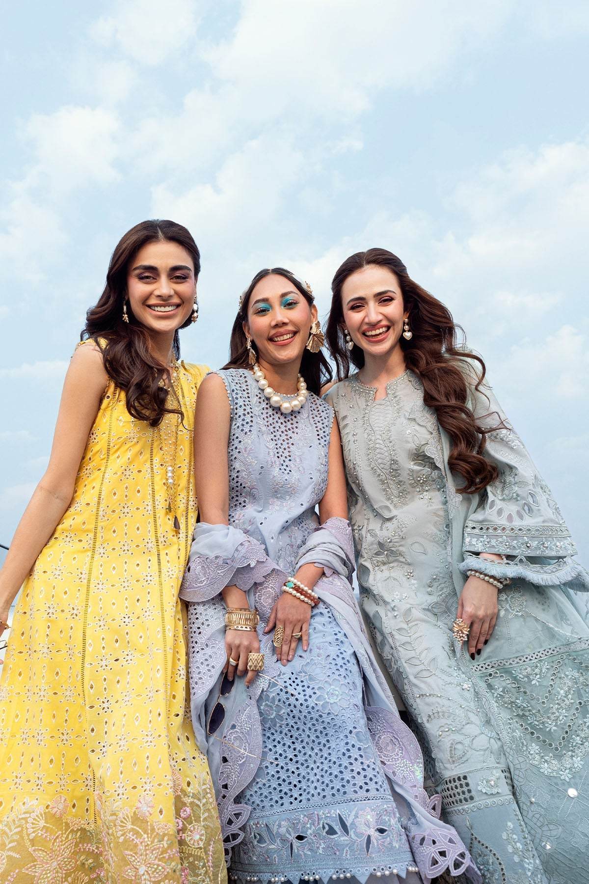 Nureh Khuwab Ebroidered & Embellished Swiss Voil Unstitched 3pcs - Jotey