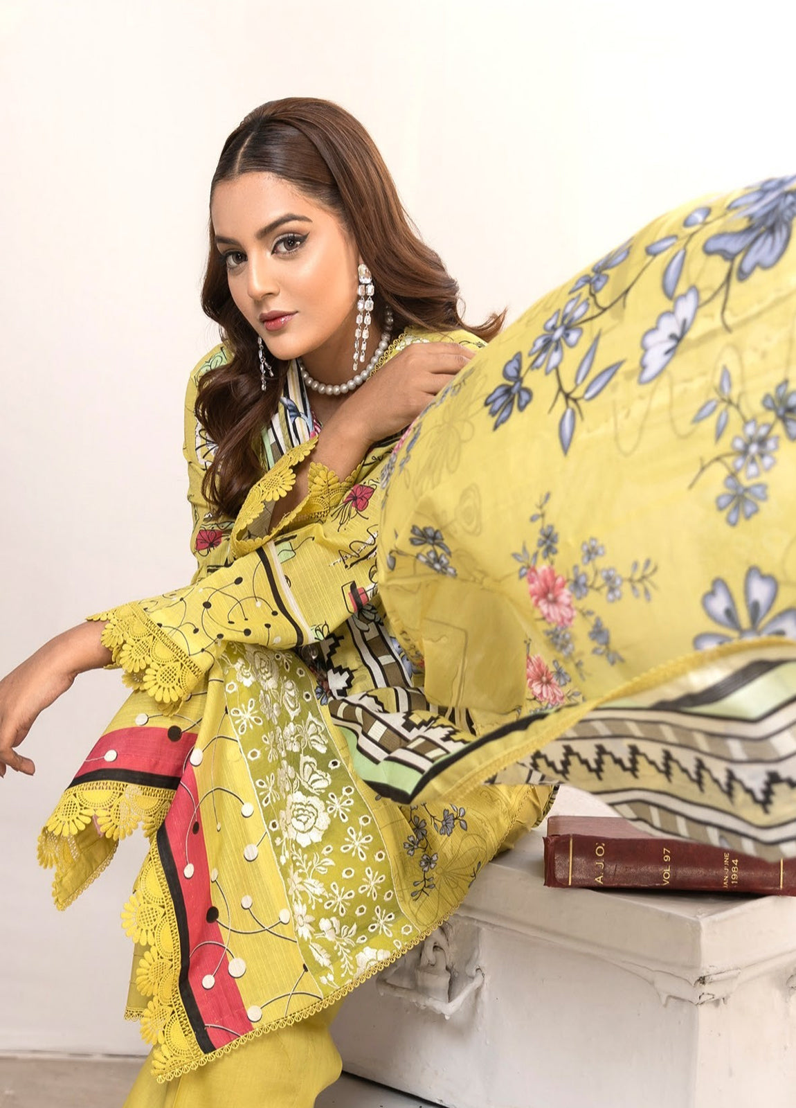 Janan By Sidra Aleem Embroidered Lawn Unstitched 3Pcs