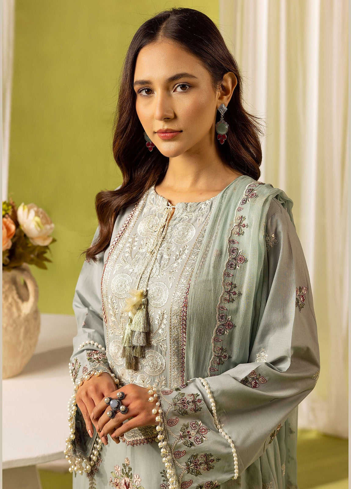 Khoobsurat Signature Shamiyana Luxury Embroidered Lawn 3pcs