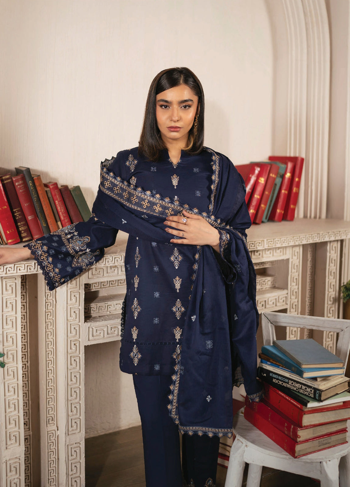 Mah-E-Noor By Angan Embroidered Lawn Unstitched 3Pcs