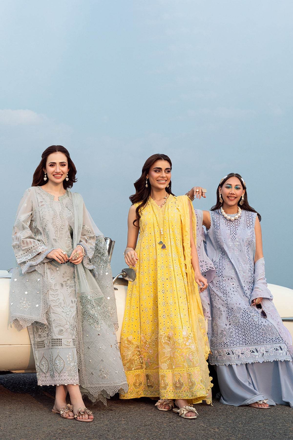 Nureh Khuwab Ebroidered & Embellished Swiss Voil Unstitched 3pcs - Jotey