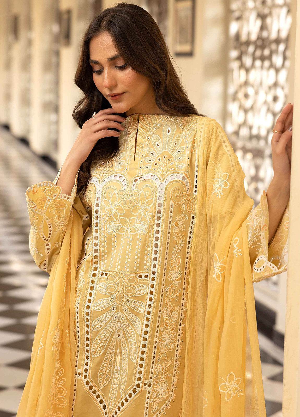 Khoobsurat Lawnkari Embroidered Lawn Unstitched 3pcs - Jotey