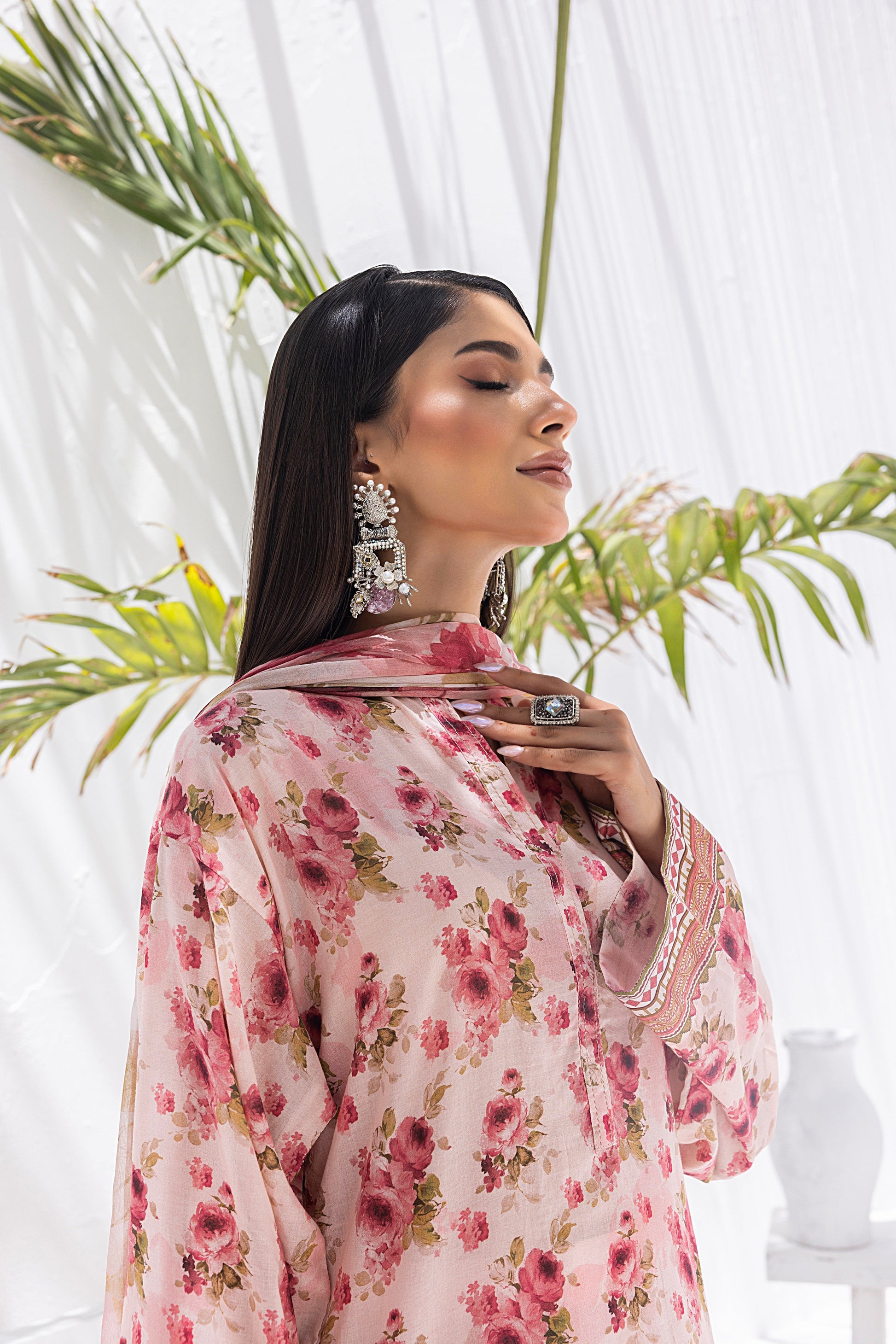 Lakhany Komal Printed Lawn Unstitched 3pcs - Jotey