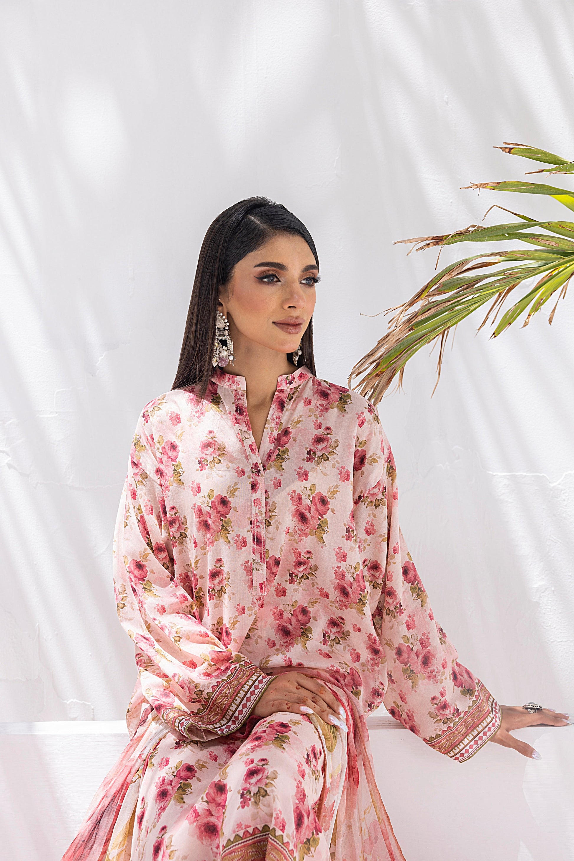 Lakhany Komal Printed Lawn Unstitched 3pcs - Jotey