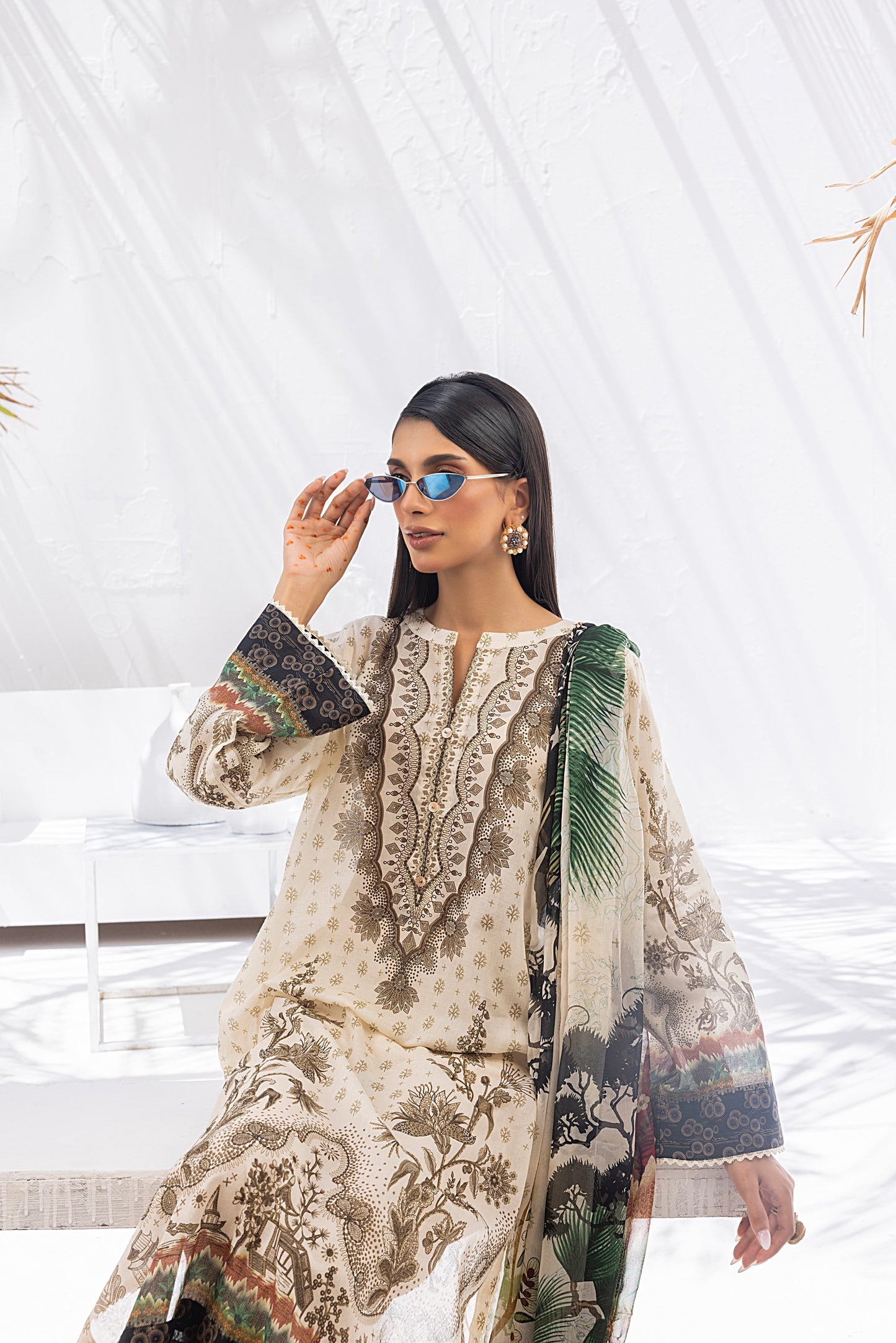 Lakhany Komal Printed Lawn Unstitched 3pcs - Jotey