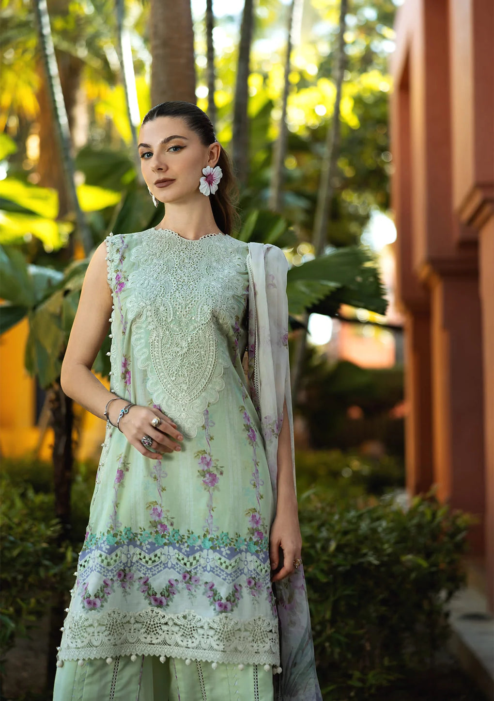 Elaf Premium Signature Embroidered Lawn Unstitched 3pcs