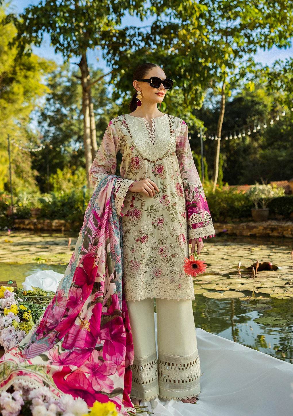 Elaf Print Chikankari Unstitched Lawn 3pcs - Jotey