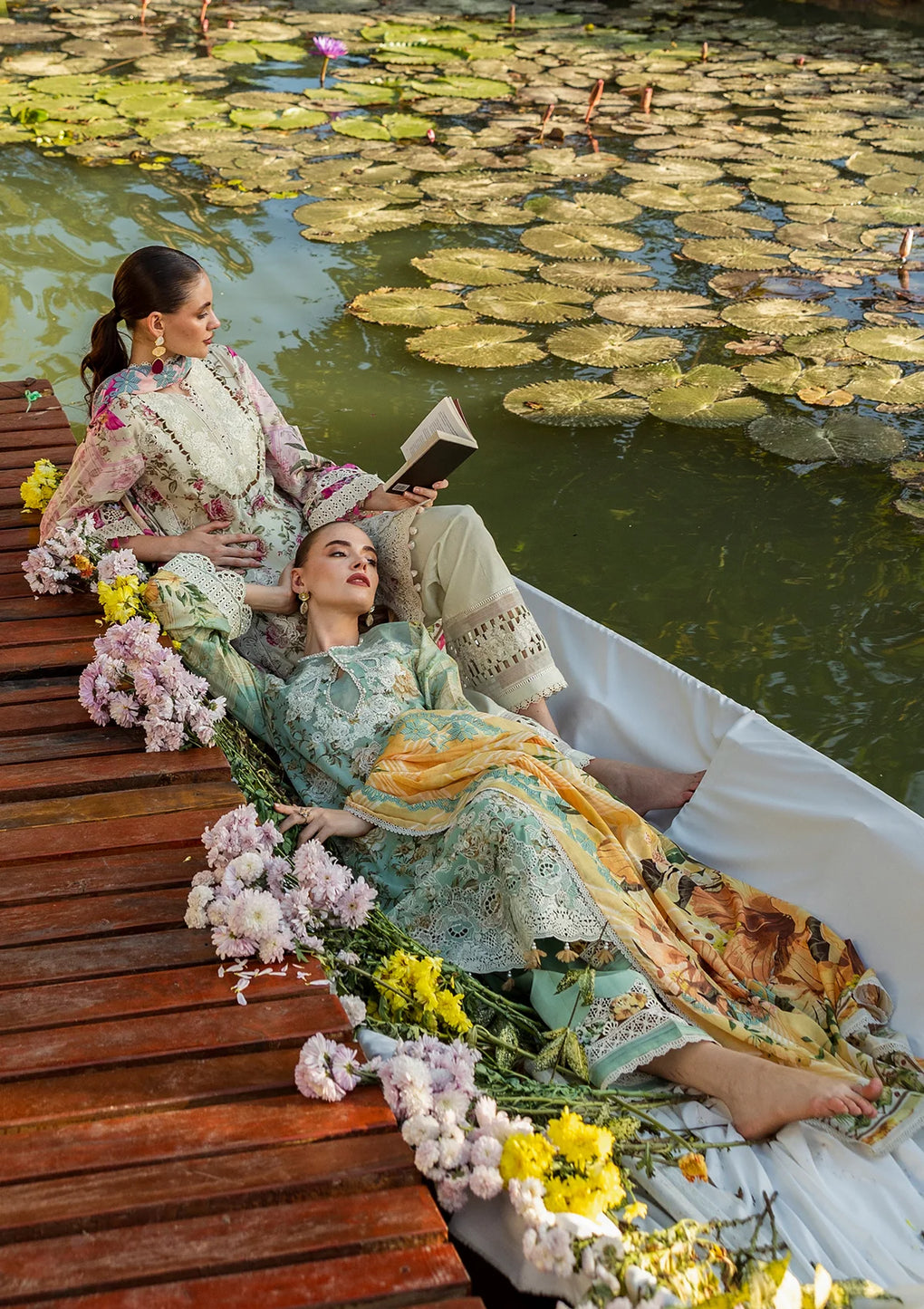 Elaf Print Chikankari Unstitched Lawn 3pcs