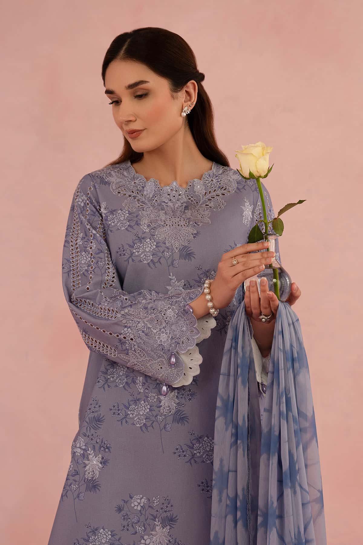 Floral Charm By Afrozeh Embroidered Lawn Unstitched 3pcs