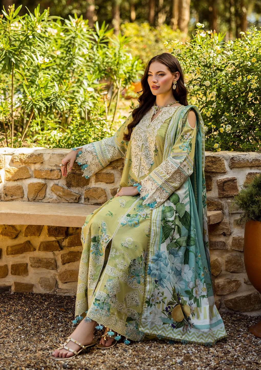Elaf Print Chikankari Unstitched Lawn 3pcs - Jotey