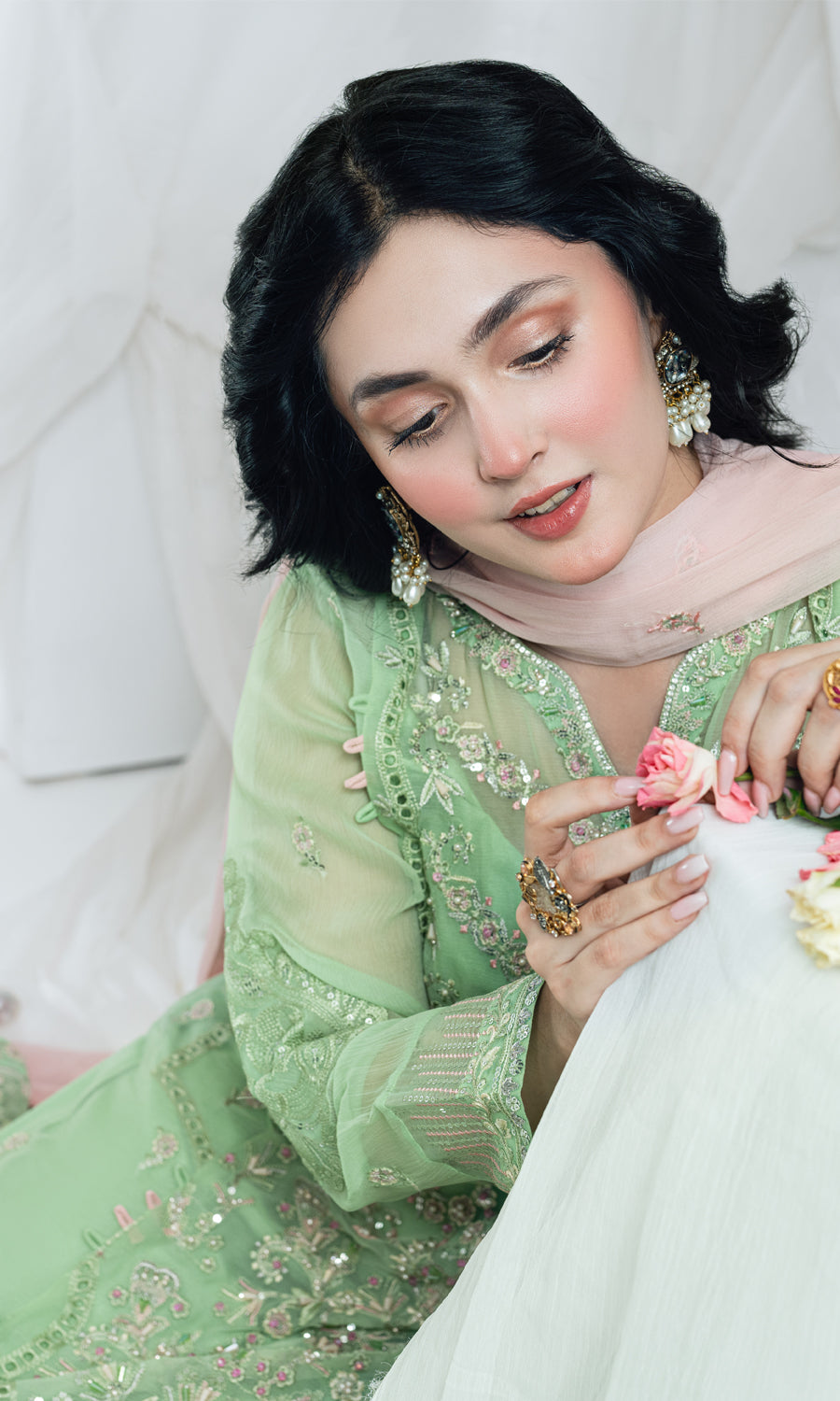 MAAHI BY SHAMOOZ Embroidered Chiffon Unstitched 3pcs