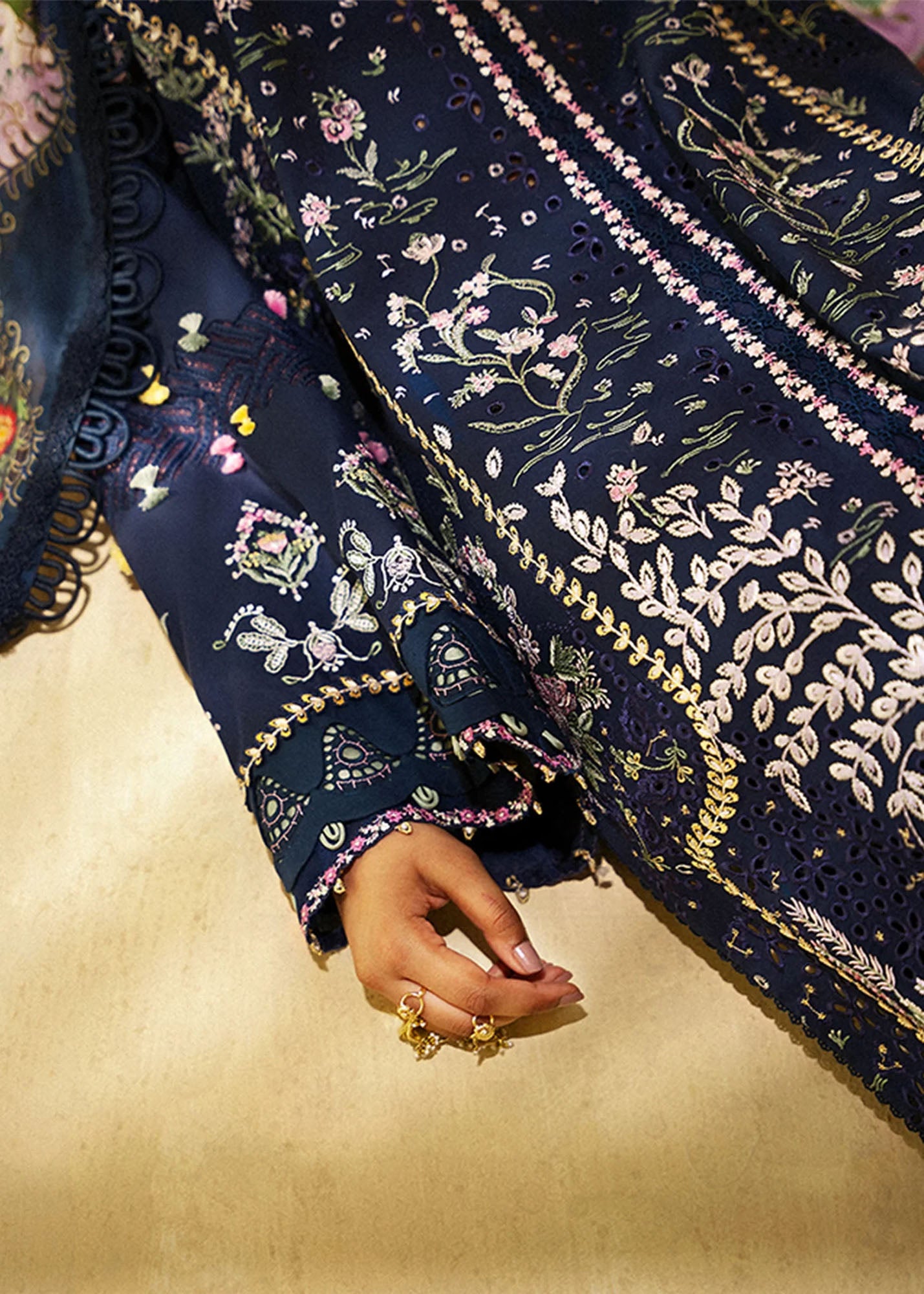 Lawn'25 Eid by Suffuse Embroidered Lawn Unstitched 3Pcs