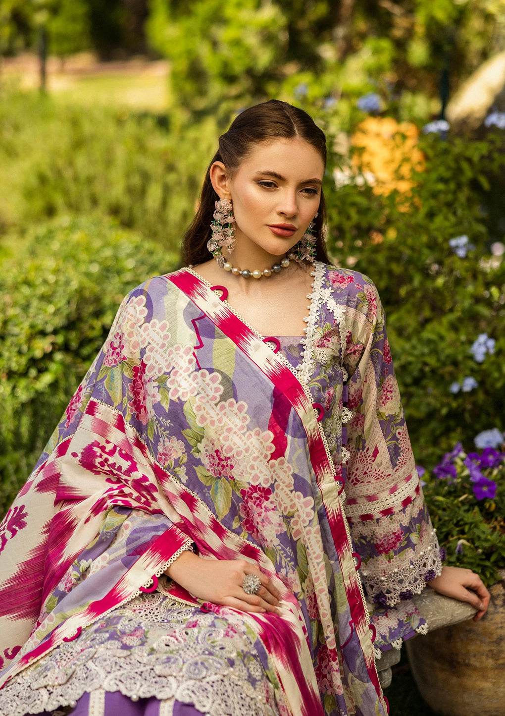 Elaf Print Chikankari Unstitched Lawn 3pcs - Jotey