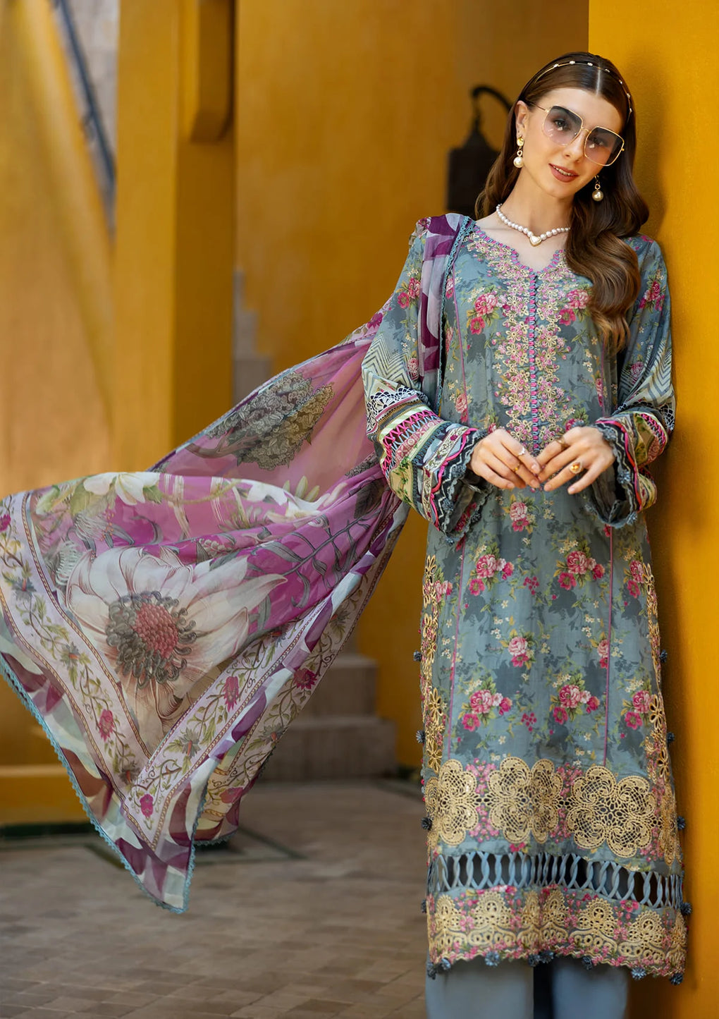 Elaf Premium Signature Embroidered Lawn Unstitched 3pcs