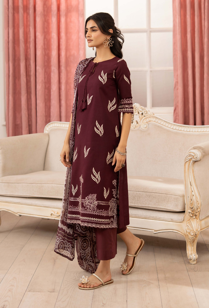 Inara By Humdum Embroidered Lawn'25 Unstitched 3pcs