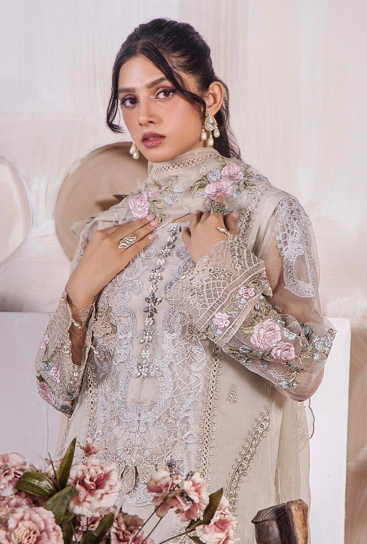 Riwayat By ZA Clothes Embroidered Stitched 3pcs