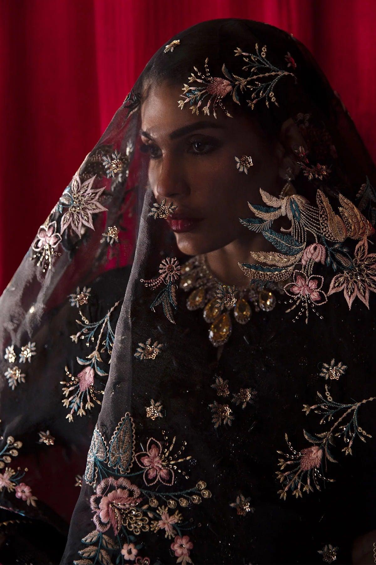 Nureh Elanora Embroidered Luxury  3pcs