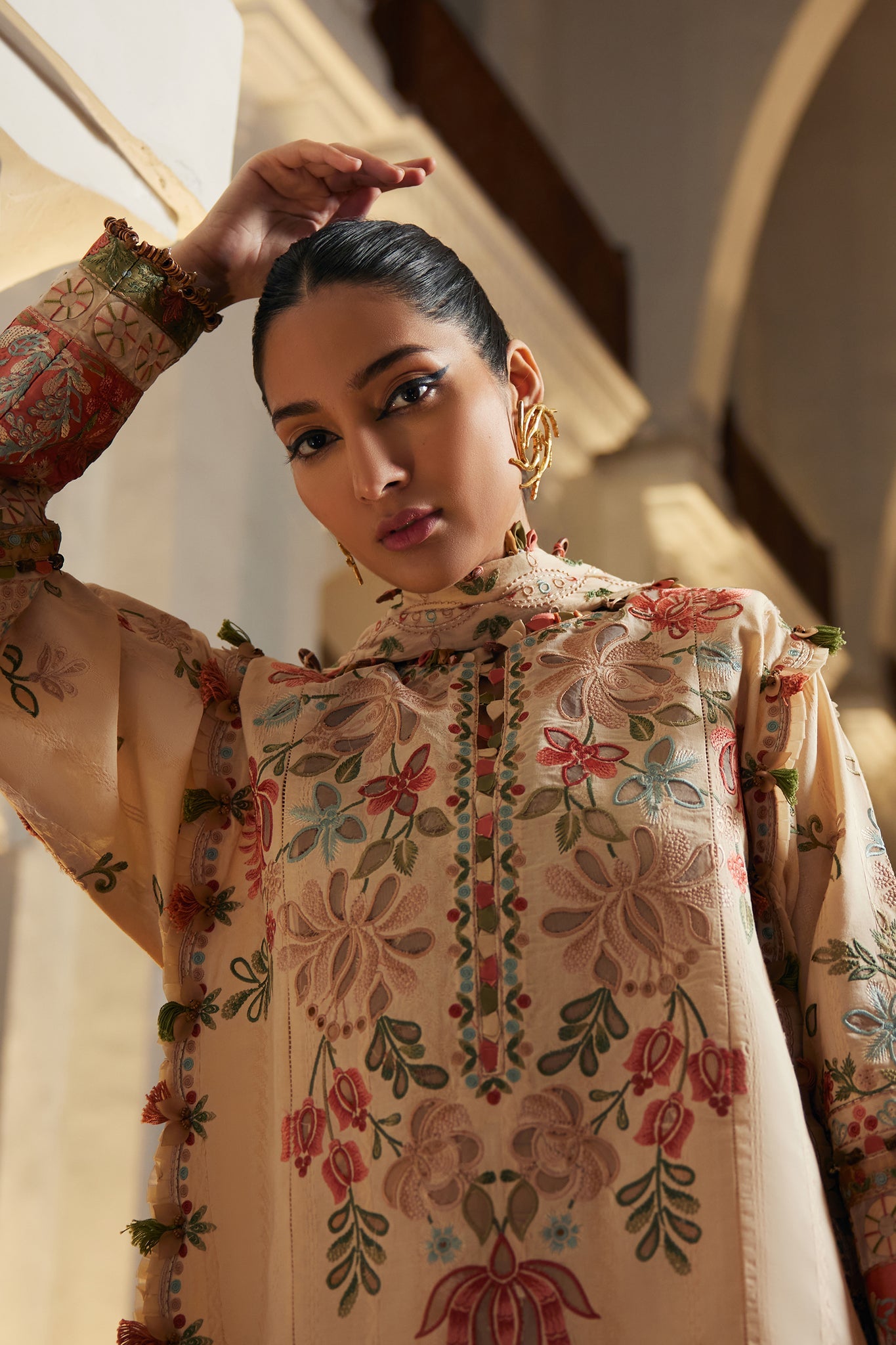 Elan Embroidered Lawn Unstitched 3pcs