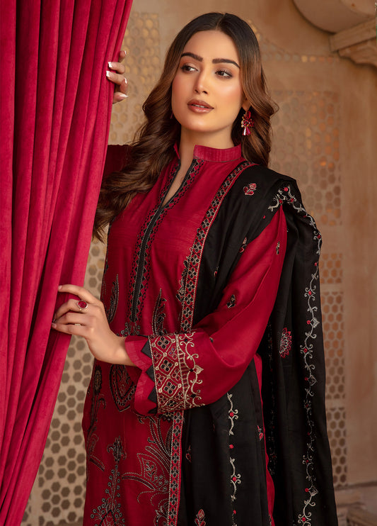Anaya Hoor Saffron Embroidered Lawn Unstitched 3pcs