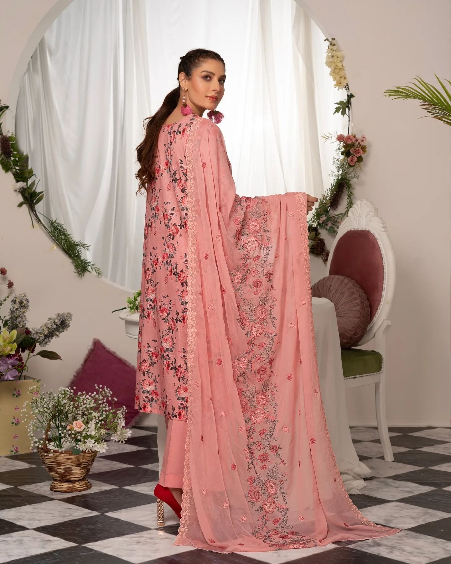 Manizay Super Anmol Embroidered Lawn 3pcs