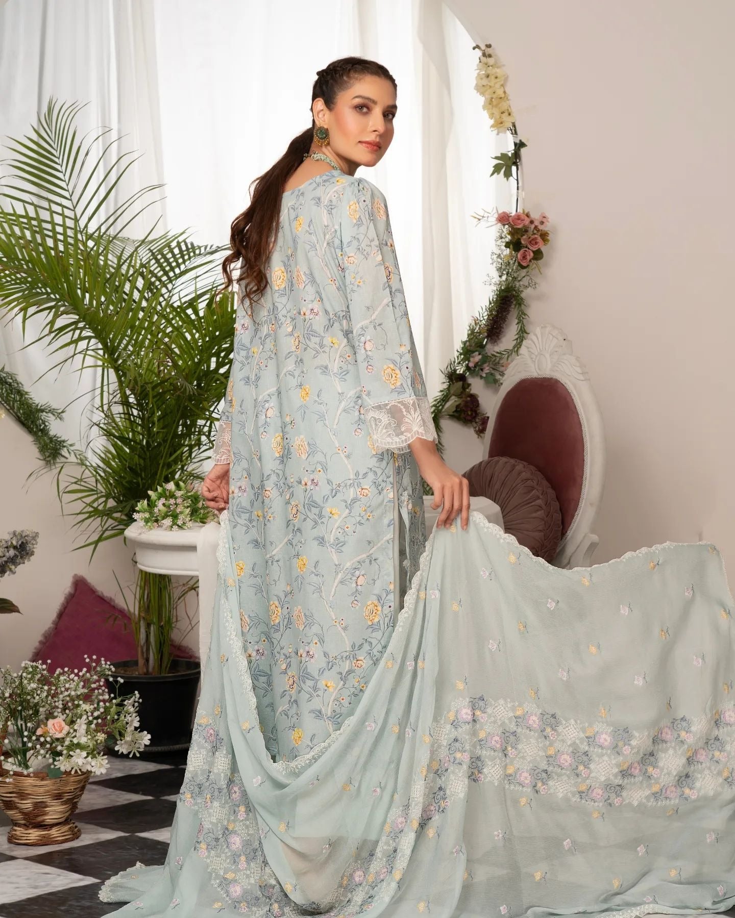 Manizay Super Anmol Embroidered Lawn 3pcs
