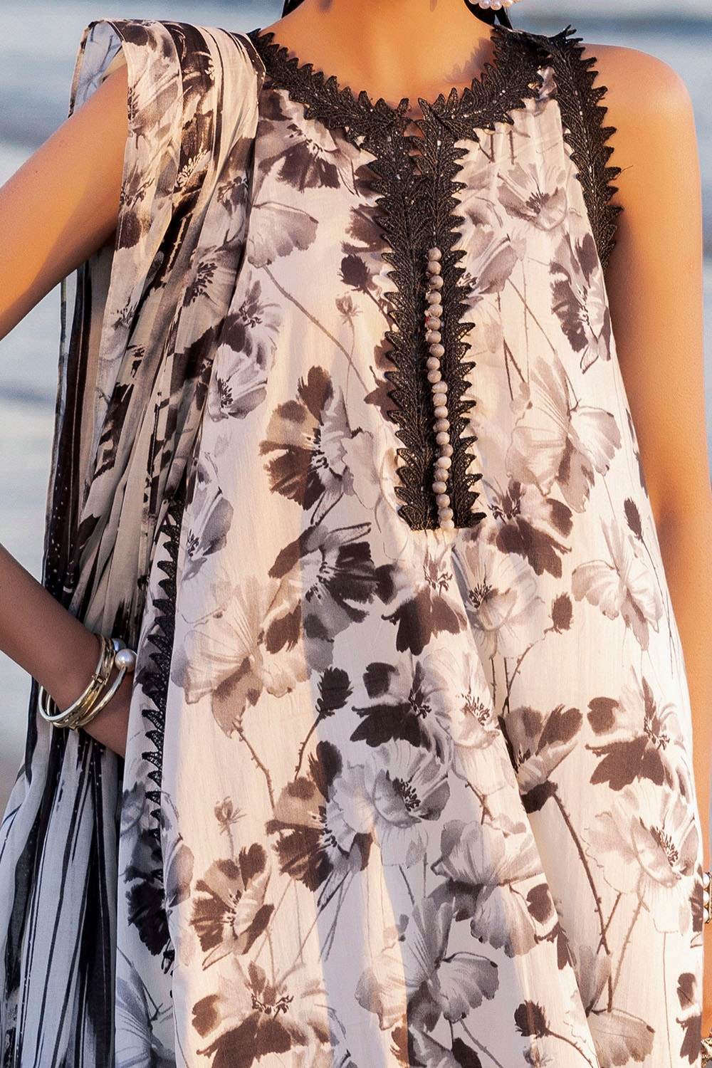 Gul Ahmed Printed Summer Lawn'25 Unstitched 2pcs - Jotey