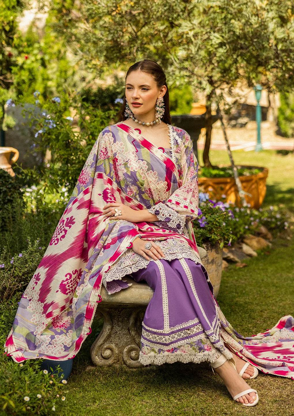 Elaf Print Chikankari Unstitched Lawn 3pcs - Jotey