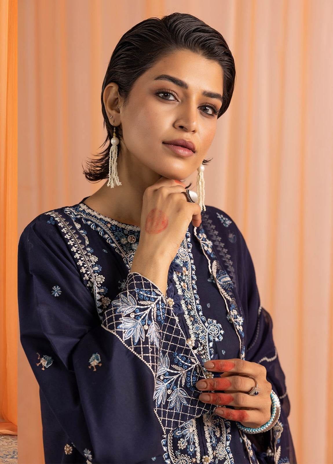 Gul-E-Bahaar By Khoobsurat Embroidered Lawn Unstitched 3pcs - Jotey