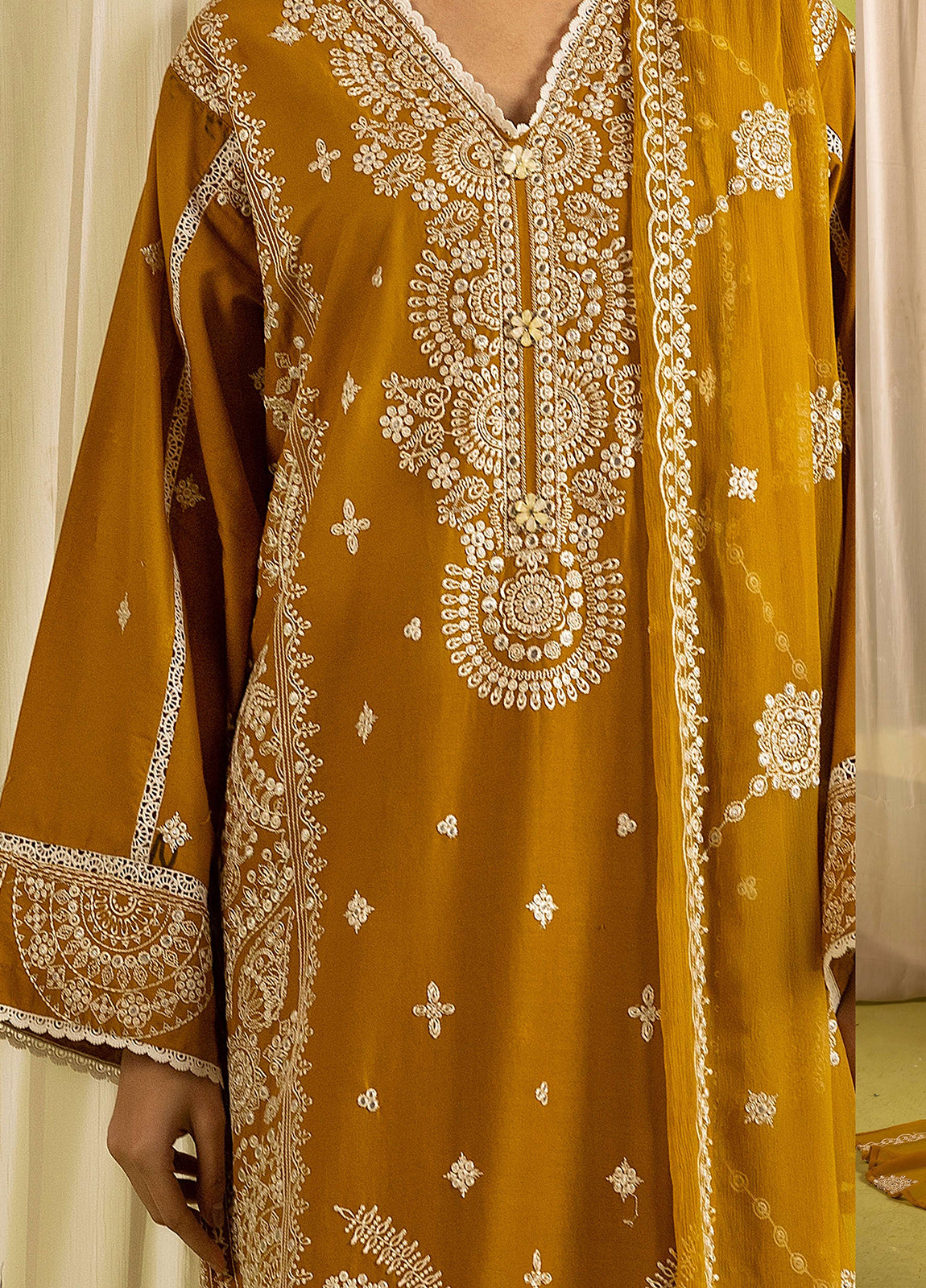 Khoobsurat Signature Shamiyana Luxury Embroidered Lawn 3pcs