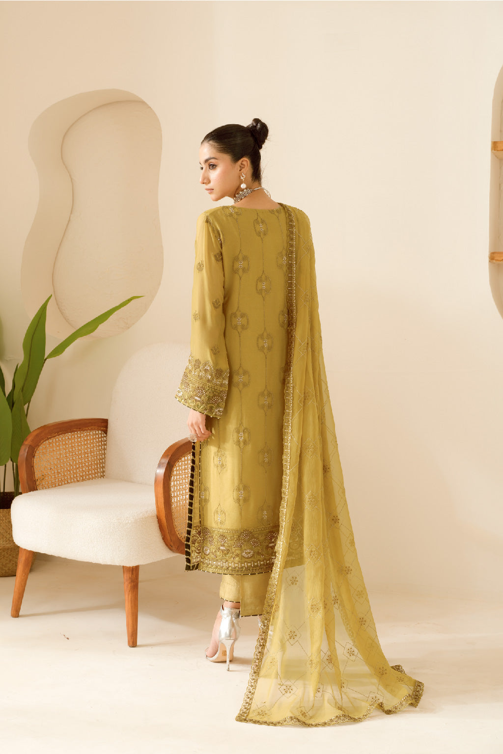 Sonehri By Ramsha Chiffon Unstitched 3pcs