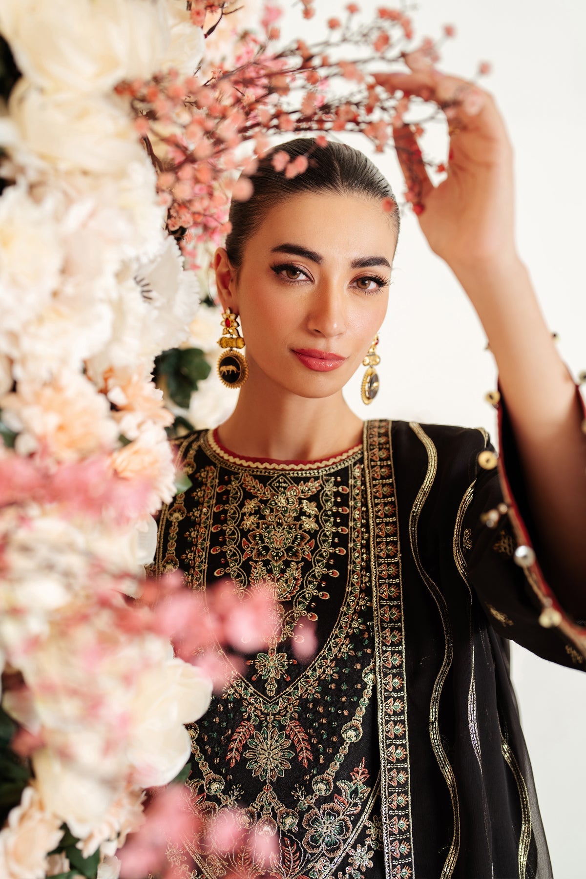 Luxe Raw Silk By Alizeh Embroidered Organza Unstitched 3pcs