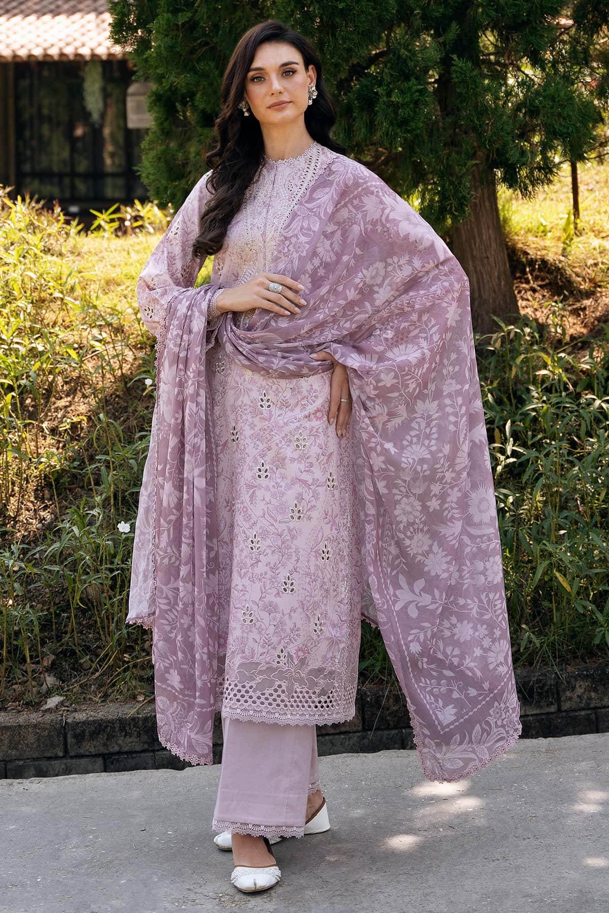 AFROZEH Damask The Holiday Edit'25 Embroidered Lawn 3pcs - Jotey