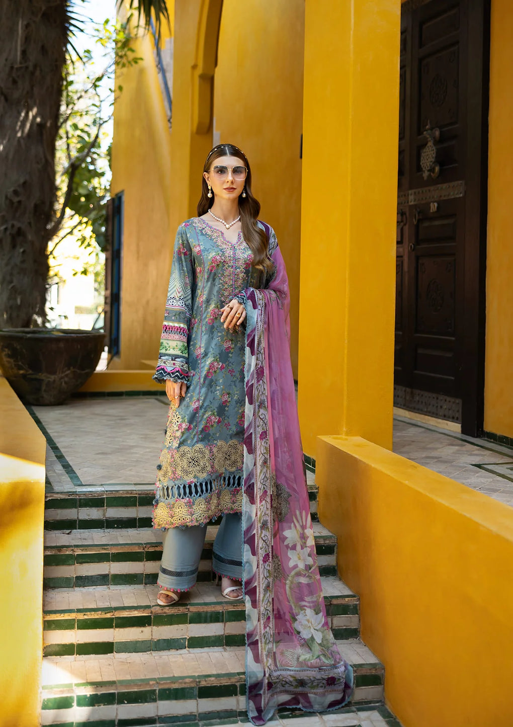 Elaf Premium Signature Embroidered Lawn Unstitched 3pcs