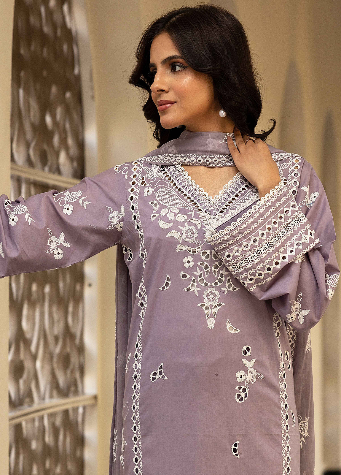 Khoobsurat Lawnkari Embroidered Lawn Unstitched 3pcs