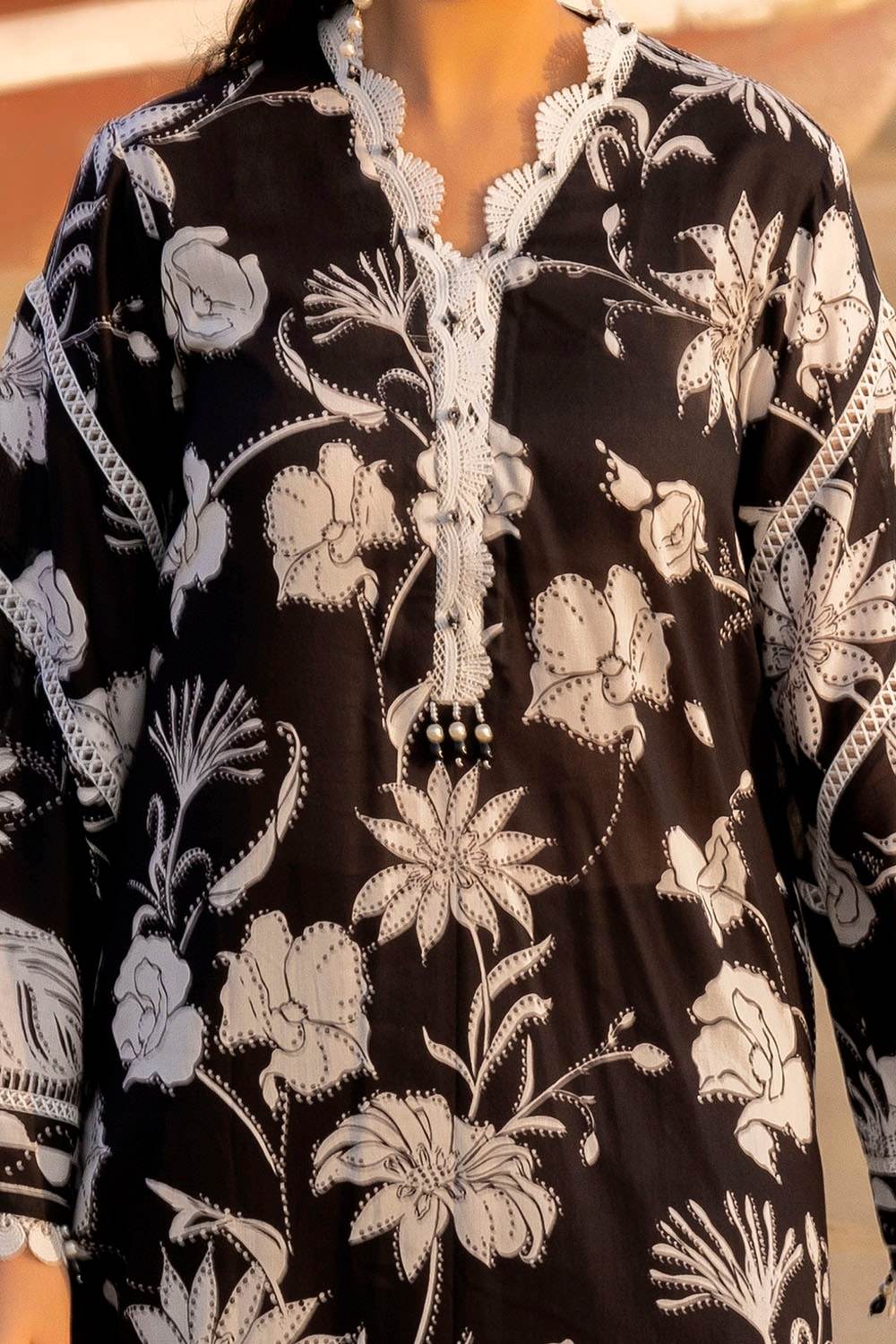 Gul Ahmed Printed Summer Lawn'25 Unstitched 3pcs - Jotey