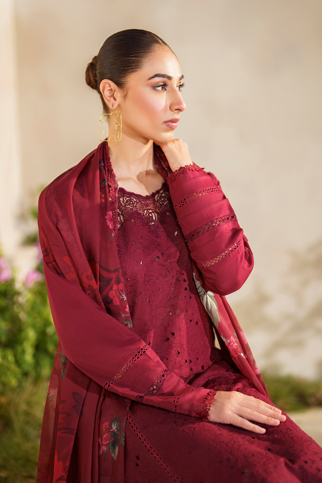 Iznik Festive Lawn Embroidered Unstitched 3pcs - Jotey