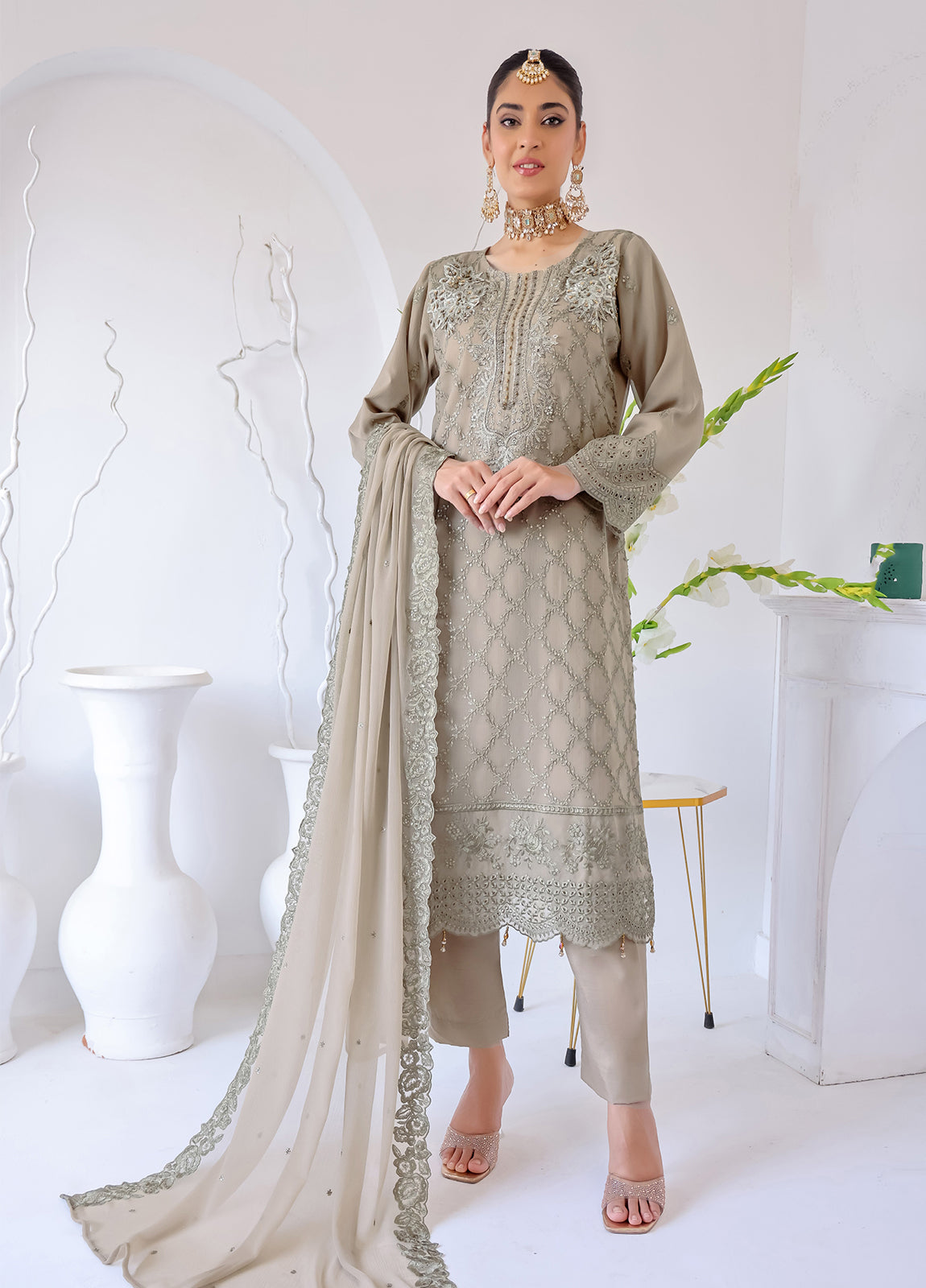 Zahikah By Bin Hameed Luxury Embroidered Chiffon Untitched 3pcs
