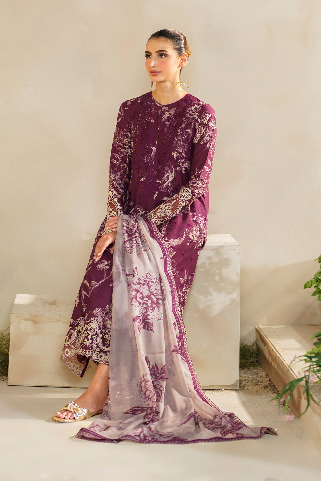 Iznik Festive Lawn Embroidered Unstitched 3pcs - Jotey