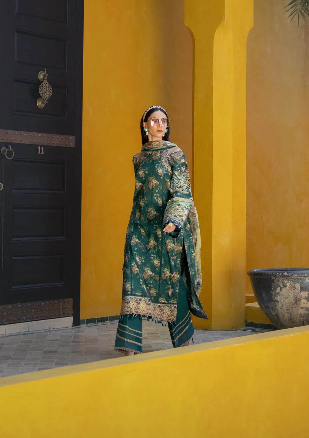 Elaf Premium Signature Embroidered Lawn Unstitched 3pcs - Jotey