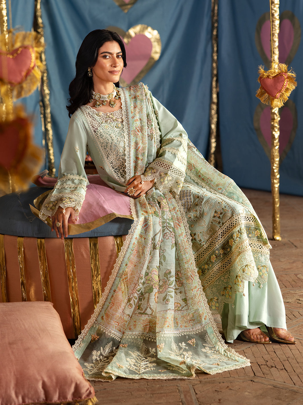 Husn Jahan By Mahnur Embroidered Luxury Lawn Unstitched 3pcs