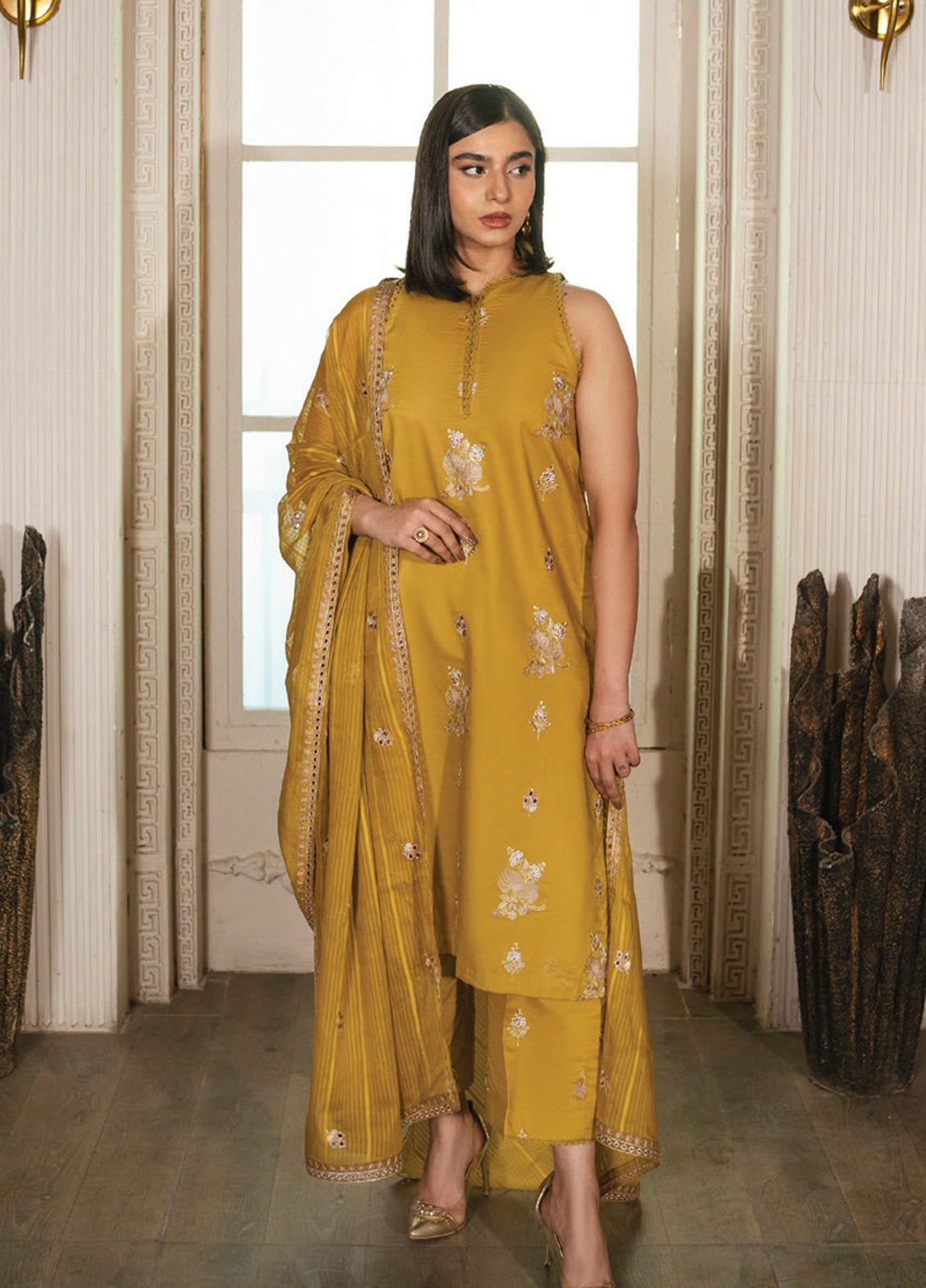 Mah-E-Noor By Angan Embroidered Lawn Unstitched 3Pcs