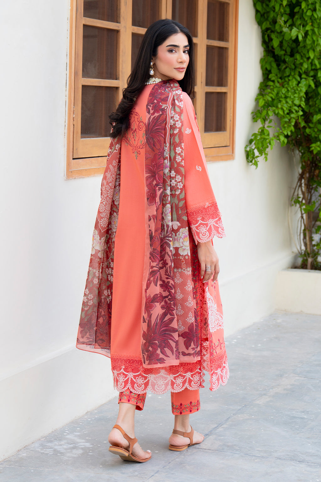 Lumineer By Seraph Lawn Unstitched 3pcs