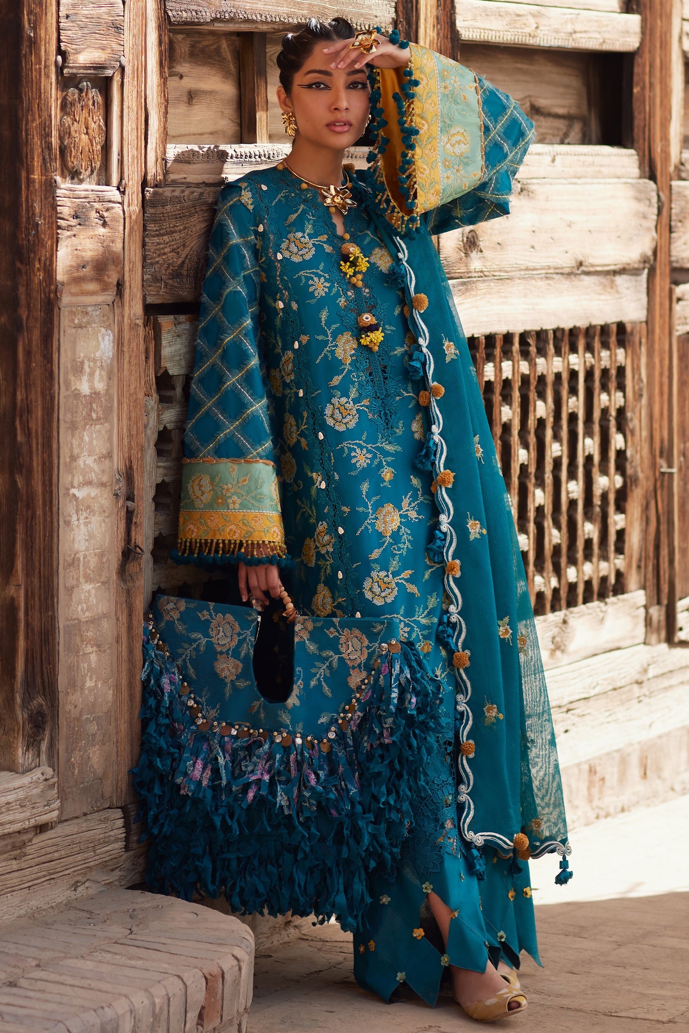 Elan Embroidered Lawn Unstitched 3pcs