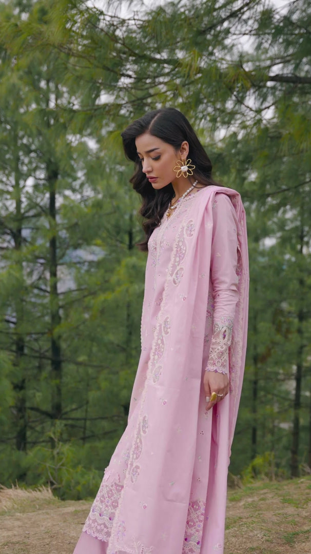 Qalamkar Qlinekari Embroidered Luxury Lawn Unstitched 3pcs