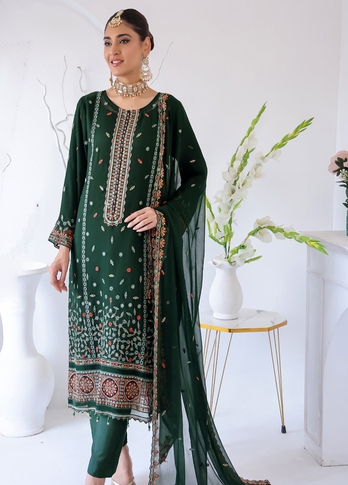 Zahikah By Bin Hameed Luxury Embroidered Chiffon Untitched 3pcs